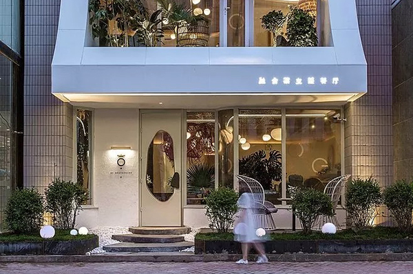 吸引人的店鋪門(mén)頭裝修設(shè)計(jì)方法分享